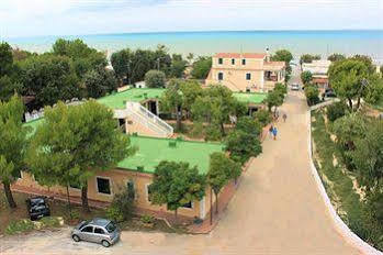 Hotel Residence Adria Rodi Garganico Extérieur photo